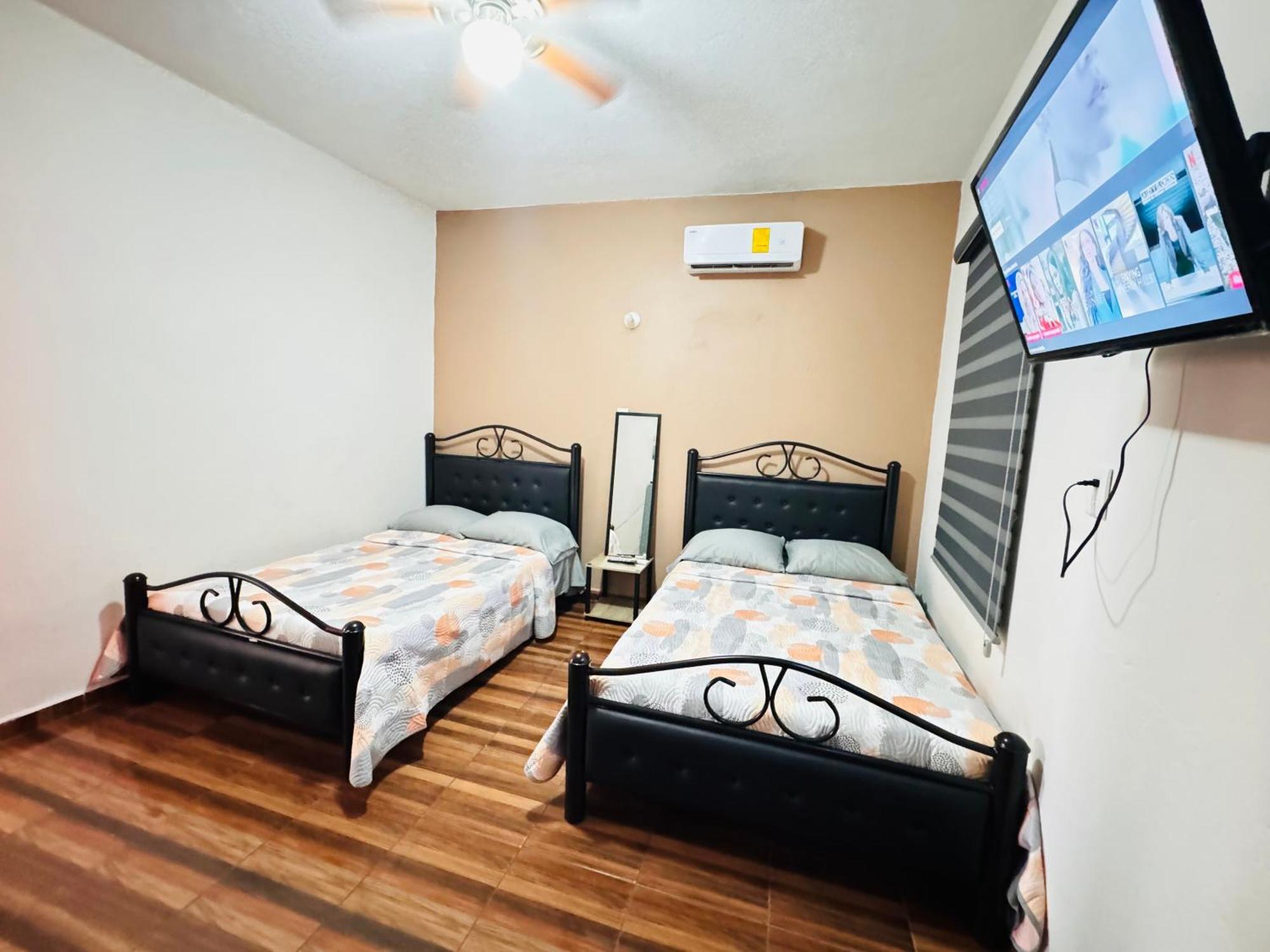 La Casa De Abuelos A 150 Metros Del Mar Holiday home Mazatlan